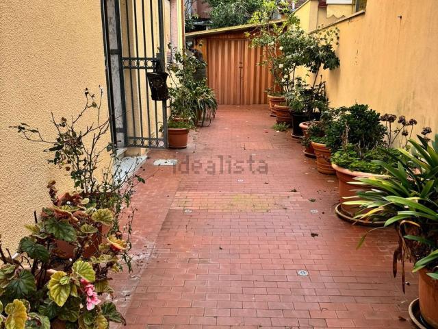 Villetta bifamiliare in vendita di 180 m²