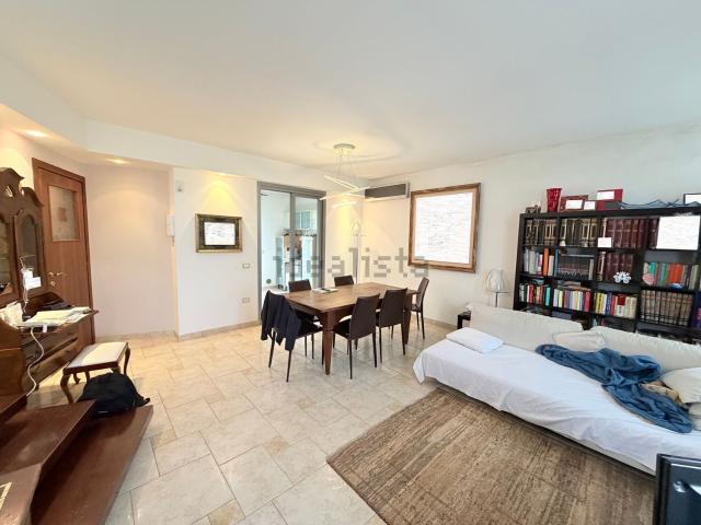 Villetta bifamiliare in vendita di 180 m²