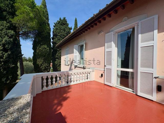 Villetta bifamiliare in vendita di 180 m²