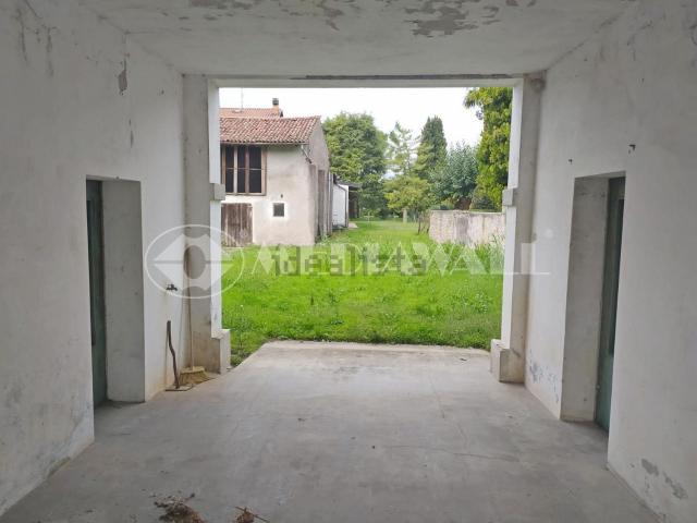 Villetta bifamiliare in vendita di 180 m²