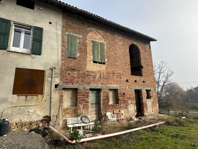 Villetta bifamiliare in vendita di 181 m² in Via Bergullo, 18