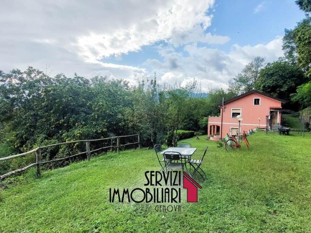 Villetta bifamiliare in vendita di 184 m² in Località Reverdita