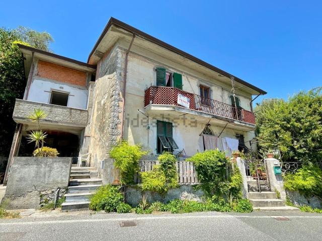 Villetta bifamiliare in vendita di 184 m²