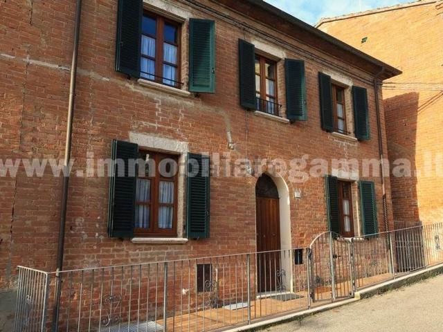 Villetta bifamiliare in vendita di 184 m²
