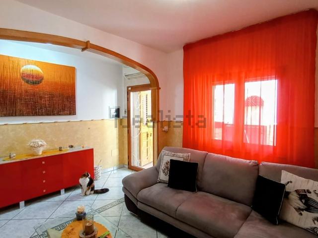 Villetta bifamiliare in vendita di 185 m² in Via Nicola Giaccari