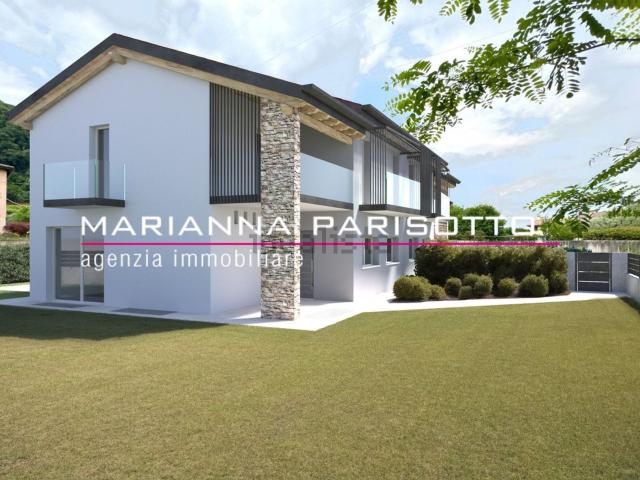 Villetta bifamiliare in vendita di 188 m² in Viale Asiago