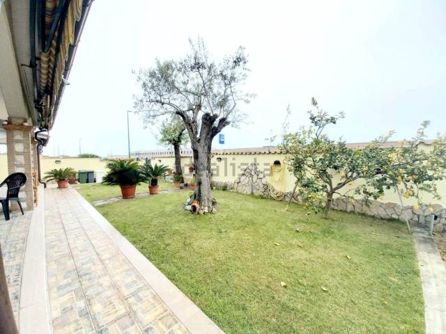 Villetta bifamiliare in vendita di 188 m²