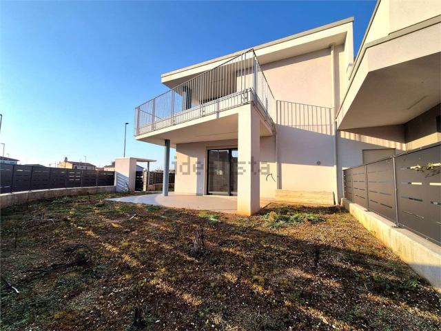 Villetta bifamiliare in vendita di 190 m² in Corso Garibaldi, 49