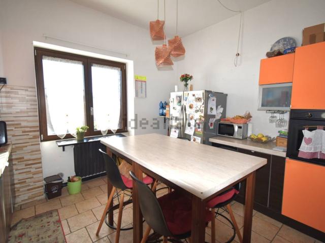 Villetta bifamiliare in vendita di 190 m² in Via Corte di Barriano, 22