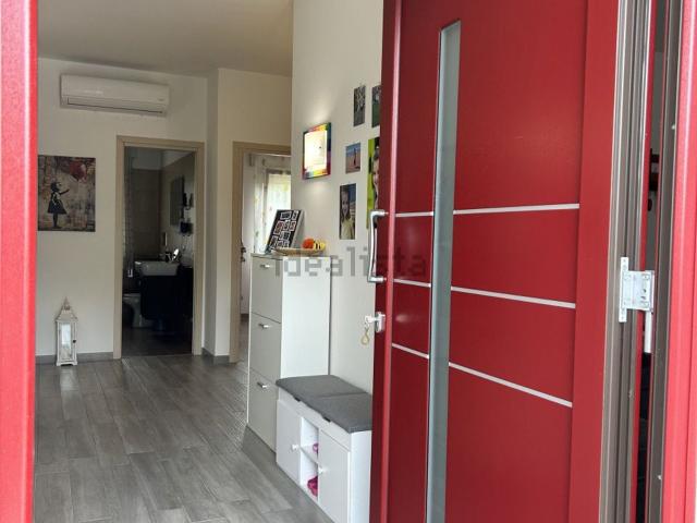 Villetta bifamiliare in vendita di 190 m² in Via Pietro Mascagni