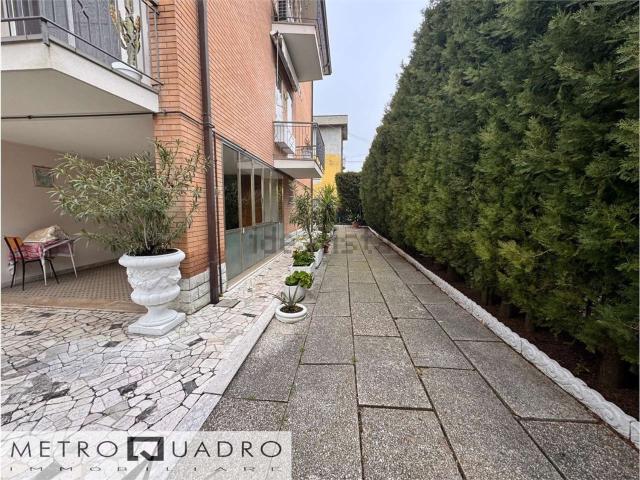 Villetta bifamiliare in vendita di 190 m² in Via Santerno