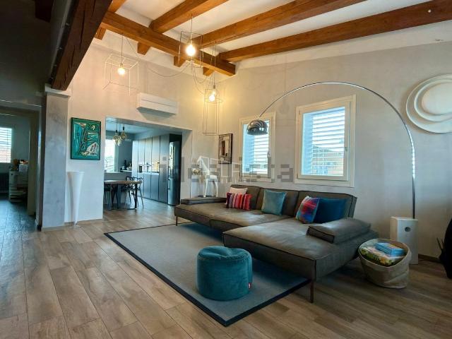 Villetta bifamiliare in vendita di 190 m²