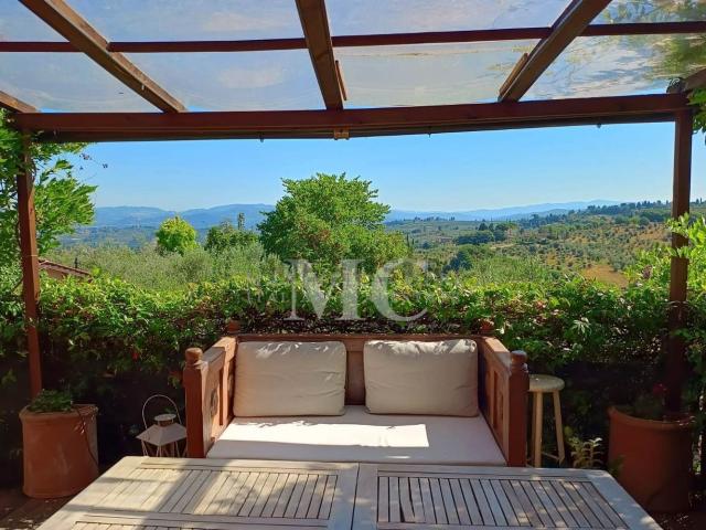 Villetta bifamiliare in vendita di 190 m²