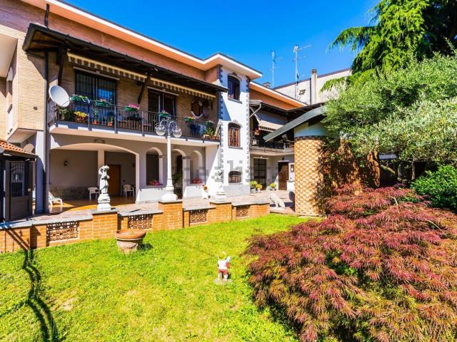 Villetta bifamiliare in vendita di 191 m² in Via San Clemente, 24