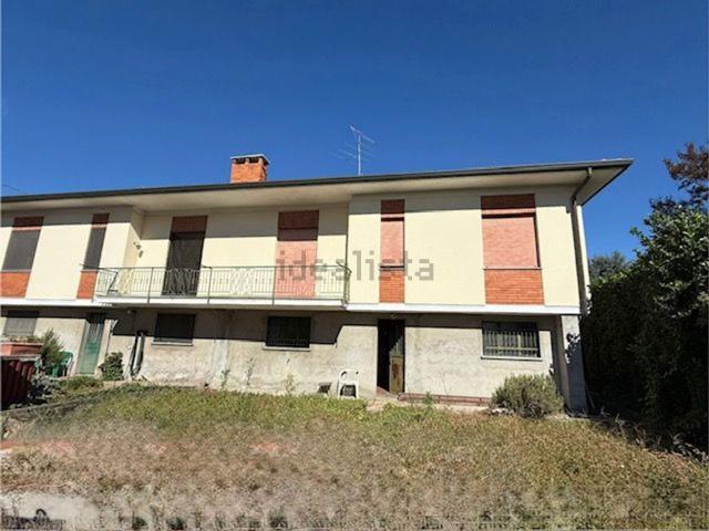 Villetta bifamiliare in vendita di 192 m² in Via Teodoro Bonenti, 9