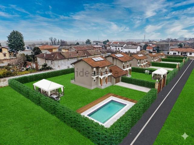 Villetta bifamiliare in vendita di 194 m² in Via Guglielmo Marconi