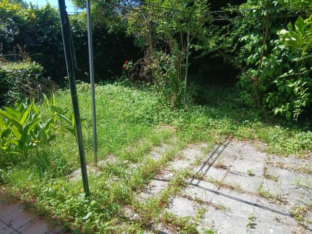 Villetta bifamiliare in vendita di 195 m² in Via Brigata Partigiana Ugo Muccini
