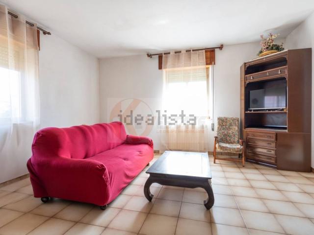 Villetta bifamiliare in vendita di 199 m² in Via Giacomo Puccini, 4