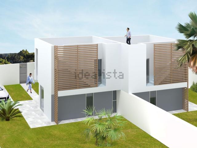 Villetta bifamiliare in vendita di 103 m² in Viale Serena s.n.c