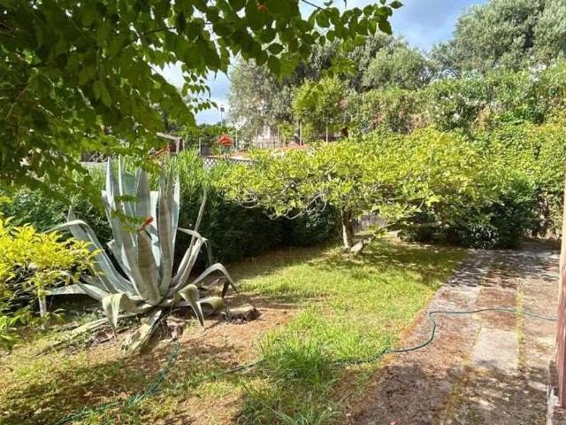 Villetta bifamiliare in vendita di 100 m² in Contrada Piano delle Donne