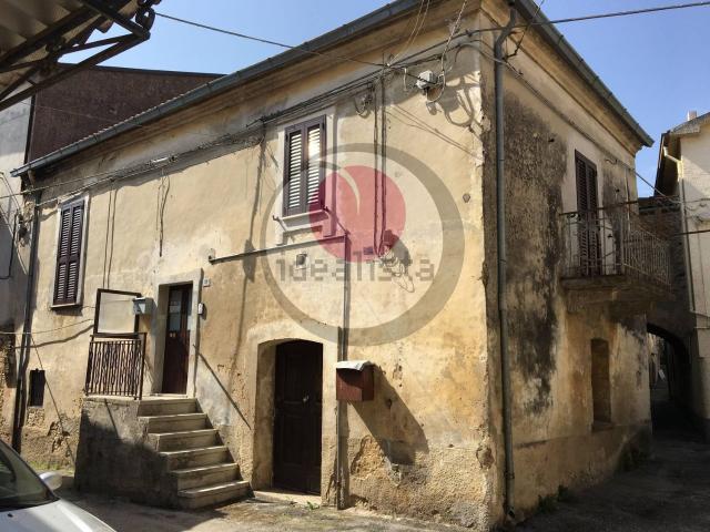 Villetta bifamiliare in vendita di 100 m² in Contrada Villa Martelli