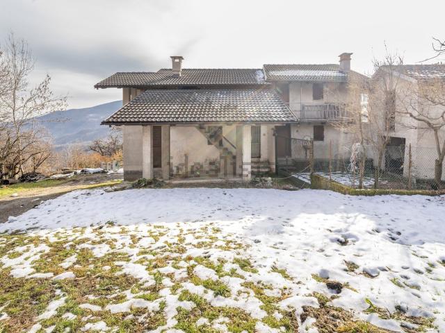 Villetta bifamiliare in vendita di 100 m² in Via Villa