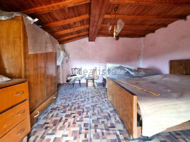 Villetta bifamiliare in vendita di 100 m² in Via Villa di Piteccio, 53