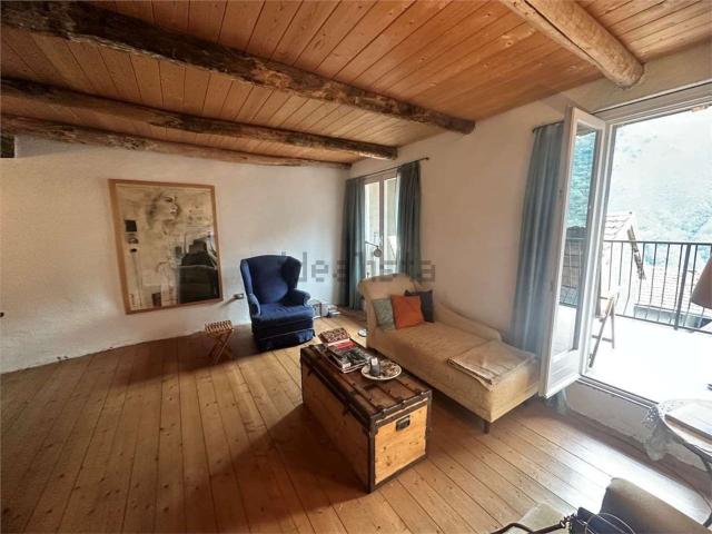 Villetta bifamiliare in vendita di 100 m² in Via Catasco SP45