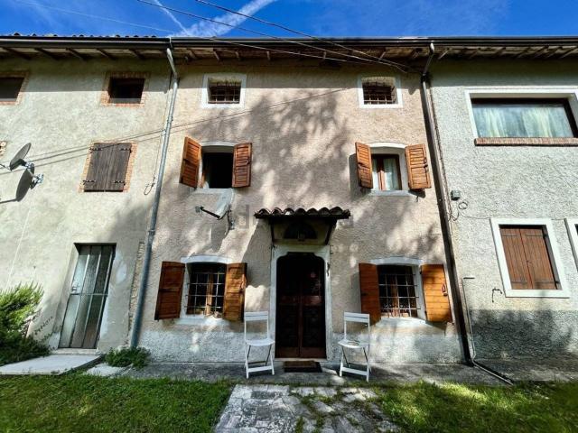 Villetta bifamiliare in vendita di 100 m² in Via Cunegatti