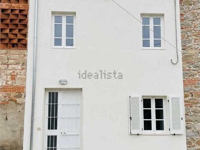Villetta bifamiliare in vendita di 100 m² in Via delle Ville, 493