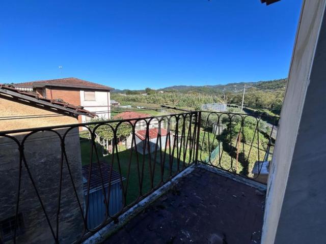 Villetta bifamiliare in vendita di 100 m² in Via Falcinello, 86
