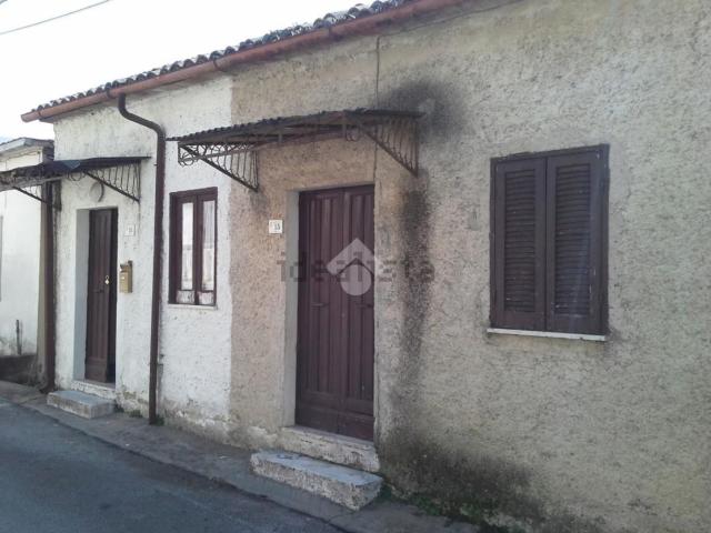 Villetta bifamiliare in vendita di 100 m² in Via Firenze