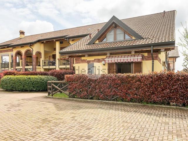 Villetta bifamiliare in vendita di 100 m² in Via G. Brunero, 17