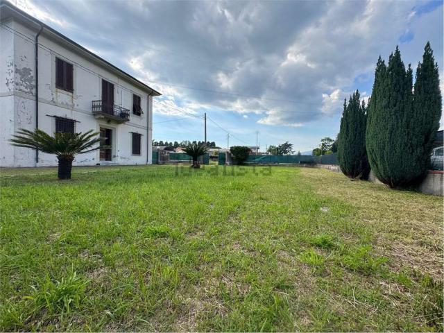 Villetta bifamiliare in vendita di 100 m² in Via Italica
