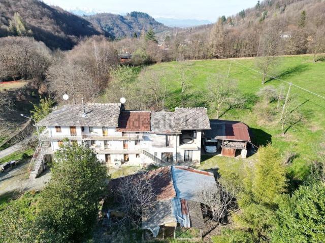 Villetta bifamiliare in vendita di 100 m² in Via Lungaserra, 99