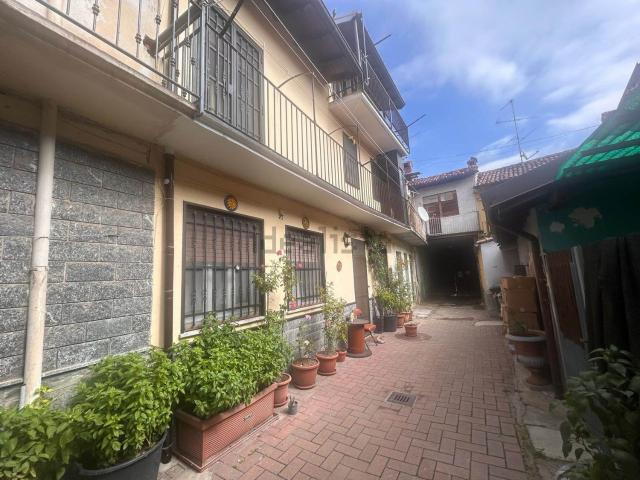 Villetta bifamiliare in vendita di 100 m² in Via P. Magenta