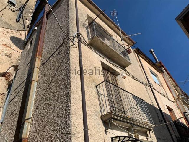 Villetta bifamiliare in vendita di 100 m² in Via Roma, 10