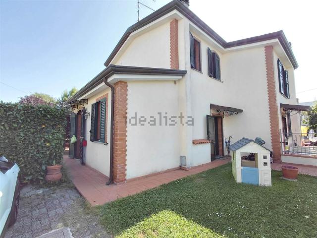 Villetta bifamiliare in vendita di 100 m²