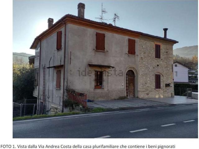 Villetta bifamiliare in vendita di 101 m² in Via Andrea Costa, 96