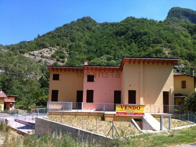 Villetta bifamiliare in vendita di 101 m²