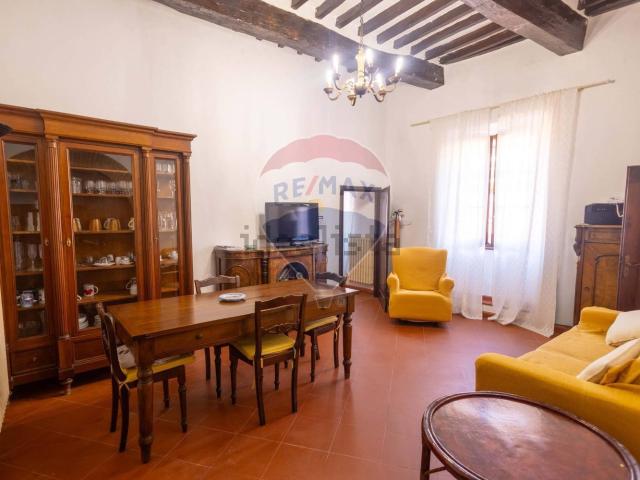 Villetta bifamiliare in vendita di 102 m² in Via XXV Aprile, 2