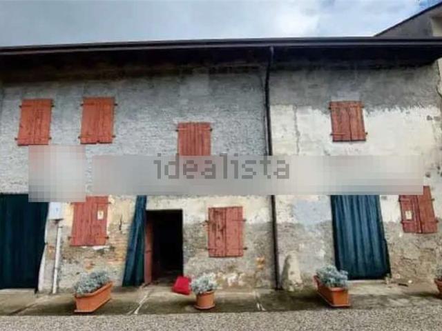 Villetta bifamiliare in vendita di 107 m² in Via Conciliazione
