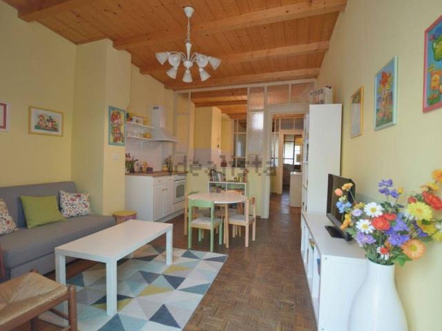 Villetta bifamiliare in vendita di 104 m² in Via A. Borsarelli, 17