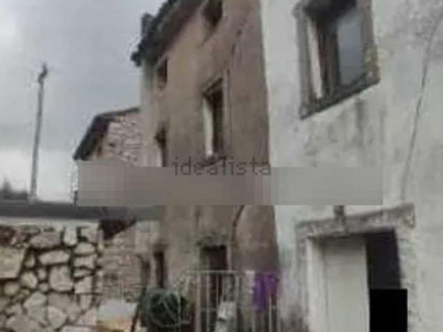 Villetta bifamiliare in vendita di 104 m² in Via Francesco Baracca