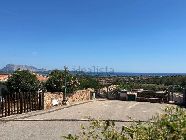 Villetta bifamiliare in vendita di 104 m² in Via Smeraldo, 37
