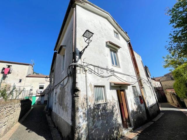 Villetta bifamiliare in vendita di 105 m² in Via Trento, 12