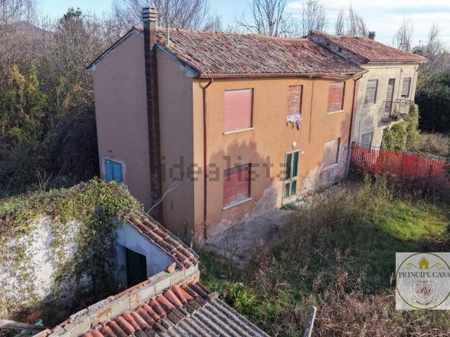 Villetta bifamiliare in vendita di 105 m² in Via Guglielmo Marconi