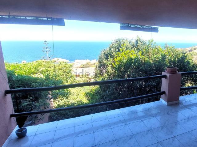 Villetta bifamiliare in vendita di 105 m² in Via Lu Prunzilvunu, 39