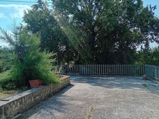 Villetta bifamiliare in vendita di 105 m² in Via Settevalli