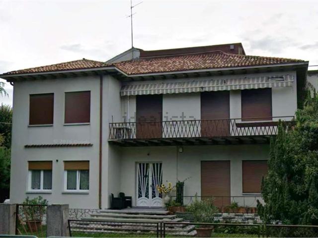Villetta bifamiliare in vendita di 106 m² in Via Terraglio, 41